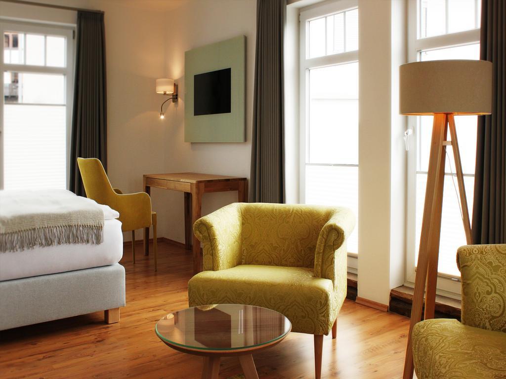Apartments Im Chateau D'Esprit Höhr-Grenzhausen Δωμάτιο φωτογραφία